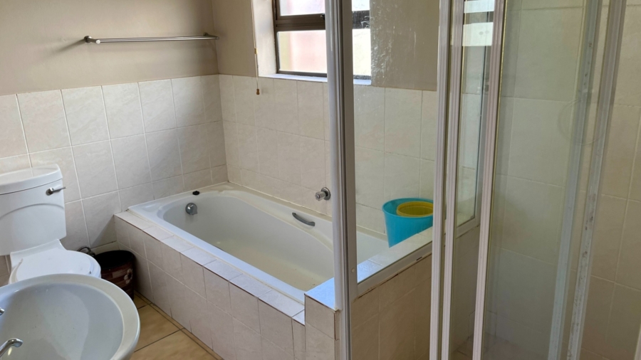 1 Bedroom Property for Sale in Onverwacht Western Cape